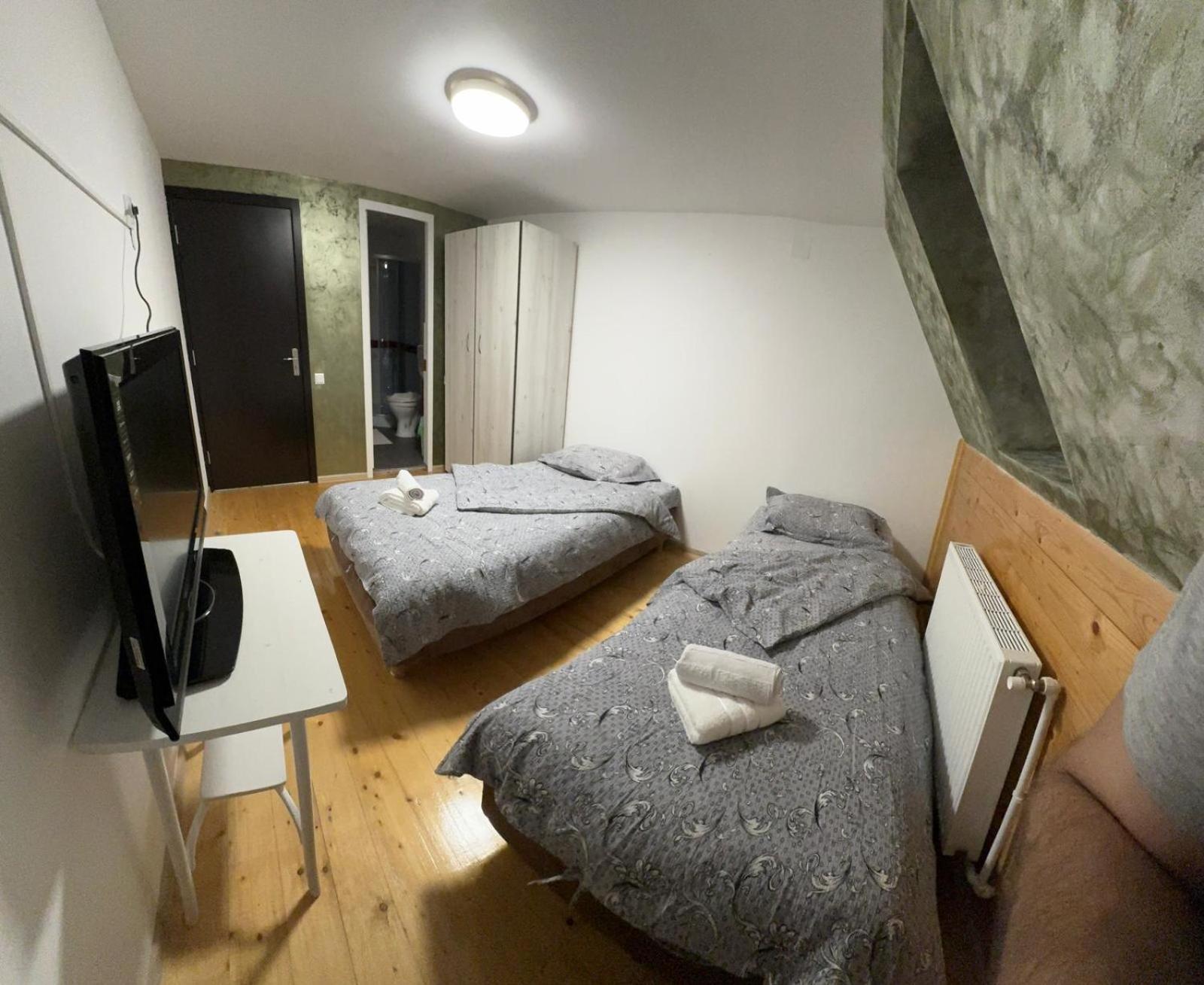Little Bistro House Bed and Breakfast Târgu-Mureş Buitenkant foto