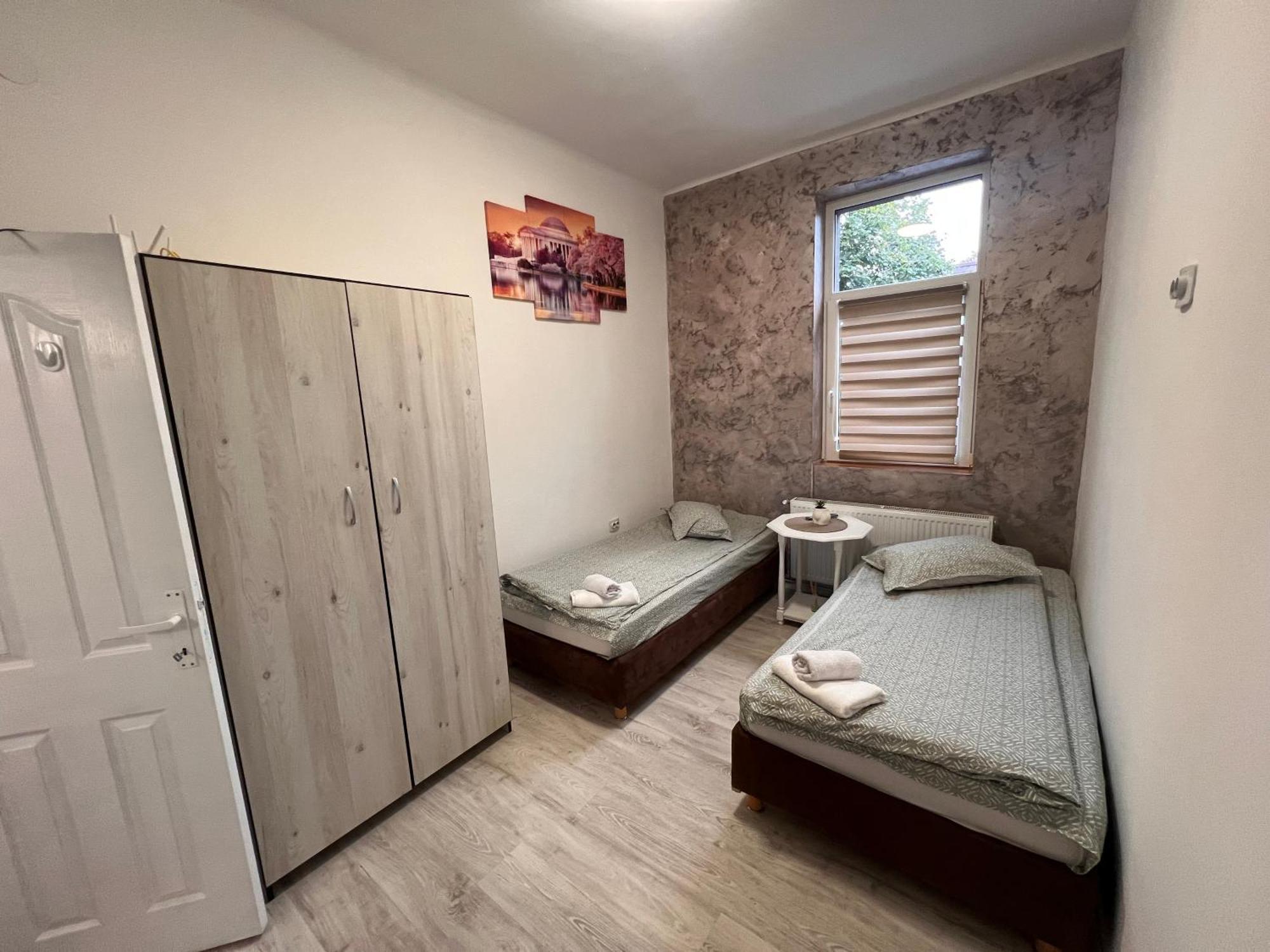 Little Bistro House Bed and Breakfast Târgu-Mureş Buitenkant foto